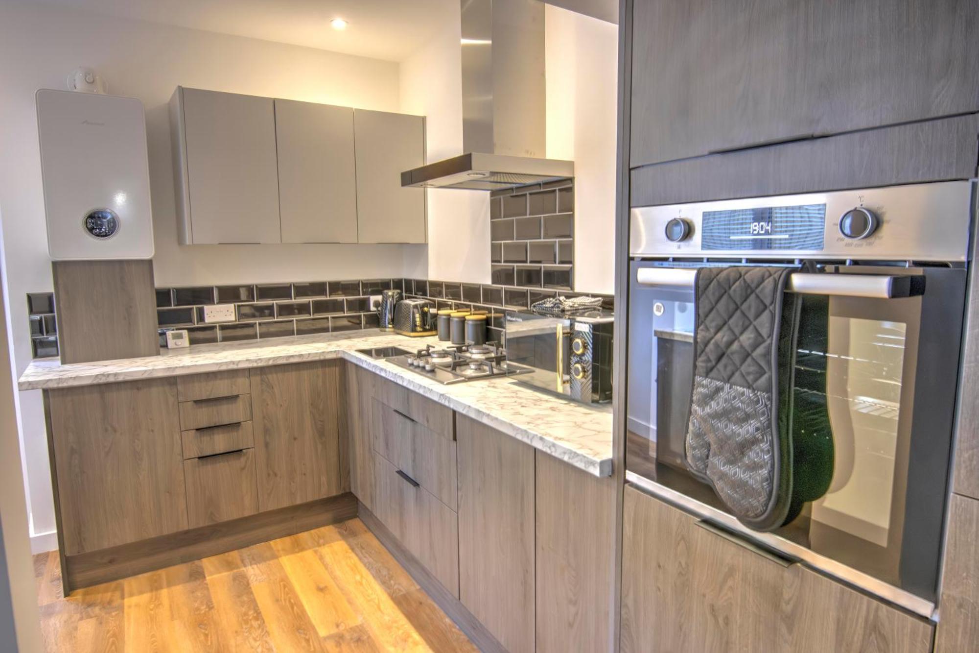 Stunning Brand New Home In St George Бристол Екстериор снимка